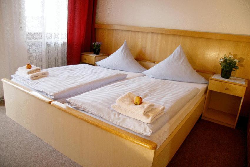 Inning am Holz Pension-Metzgerei Hofer מראה חיצוני תמונה